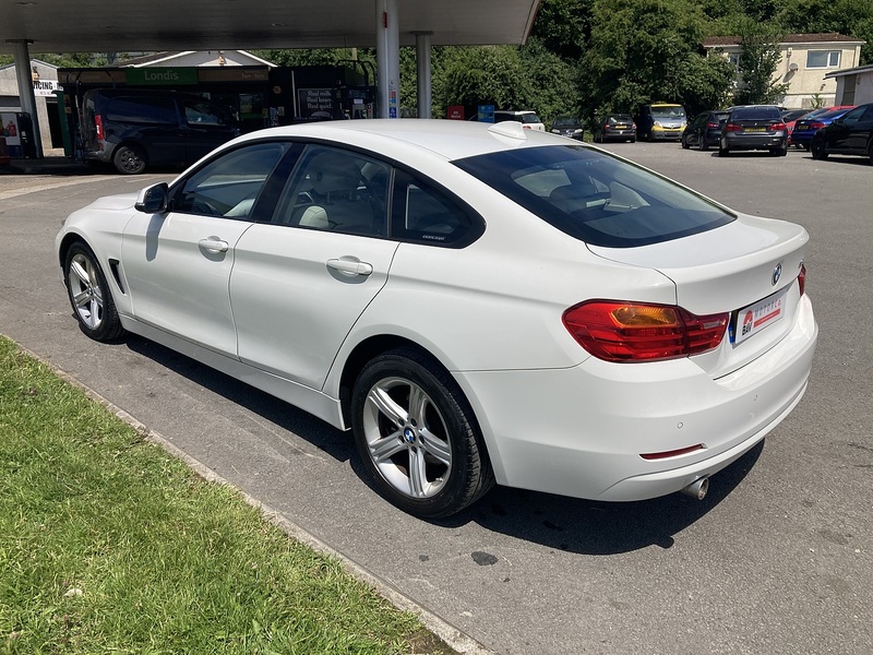 BMW 2.0 418d SE Hatchback 5dr Diesel Manual Euro 6 (s/s) (150 ps)