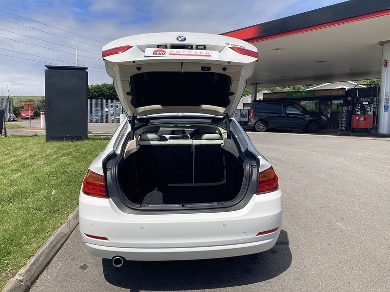 BMW 2.0 418d SE Hatchback 5dr Diesel Manual Euro 6 (s/s) (150 ps)