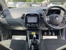Renault 0.9 TCe ENERGY Iconic SUV 5dr Petrol Manual Euro 6 (s/s) (90 ps)