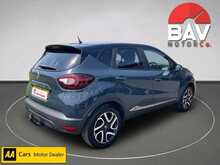 Renault 0.9 TCe ENERGY Iconic SUV 5dr Petrol Manual Euro 6 (s/s) (90 ps)