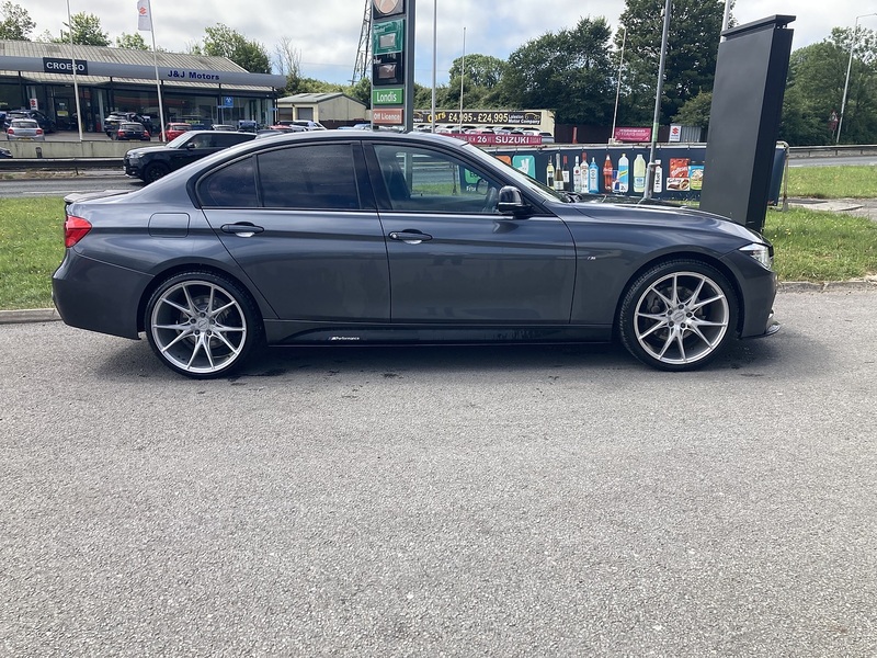 BMW 3.0 335d M Sport Saloon 4dr Diesel Auto xDrive Euro 6 (s/s) (313 ps)