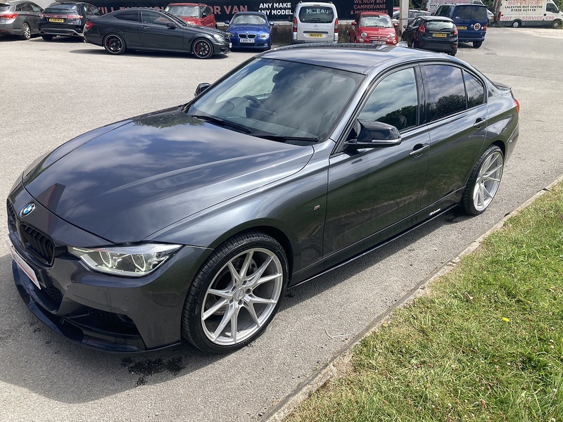 BMW 3.0 335d M Sport Saloon 4dr Diesel Auto xDrive Euro 6 (s/s) (313 ps)