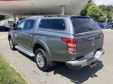Mitsubishi 2.4 DI-D DC Warrior Pickup Double Cab 4dr Diesel Auto 4WD Euro 6 (178 ps)