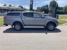 Mitsubishi 2.4 DI-D DC Warrior Pickup Double Cab 4dr Diesel Auto 4WD Euro 6 (178 ps)