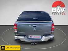 Mitsubishi 2.4 DI-D DC Warrior Pickup Double Cab 4dr Diesel Auto 4WD Euro 6 (178 ps)