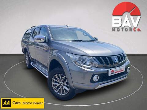 Mitsubishi 2.4 DI-D DC Warrior Pickup Double Cab 4dr Diesel Auto 4WD Euro 6 (178 ps)