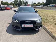 Audi 2.0 TDI Black Edition Estate 5dr Diesel Manual Euro 5 (s/s) (150 ps)