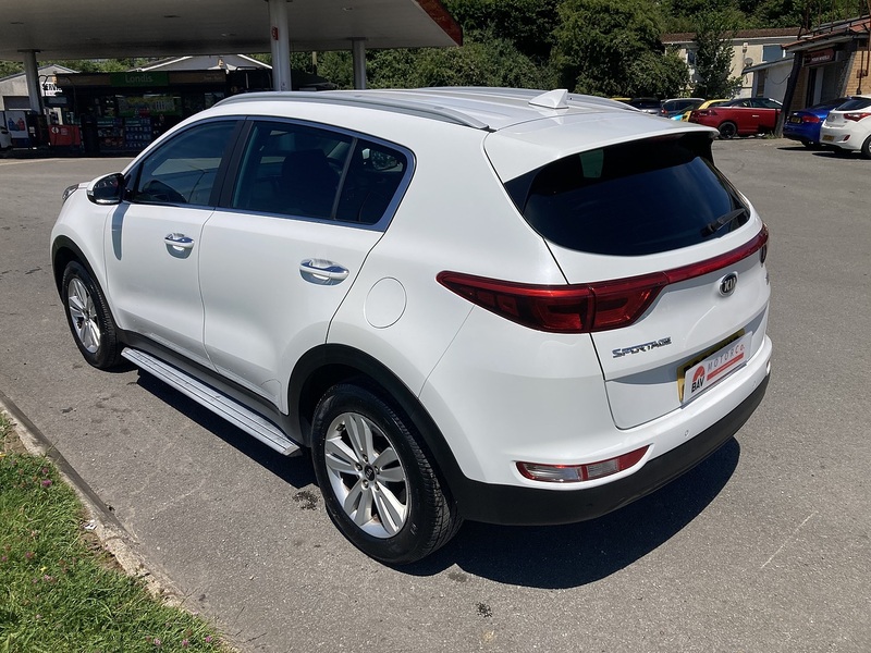 Kia 1.6 GDi 2 SUV 5dr Petrol Manual Euro 6 (s/s) (130 bhp)