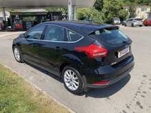 Ford 1.0T EcoBoost Titanium Hatchback 5dr Petrol Manual Euro 6 (s/s) (125 ps)