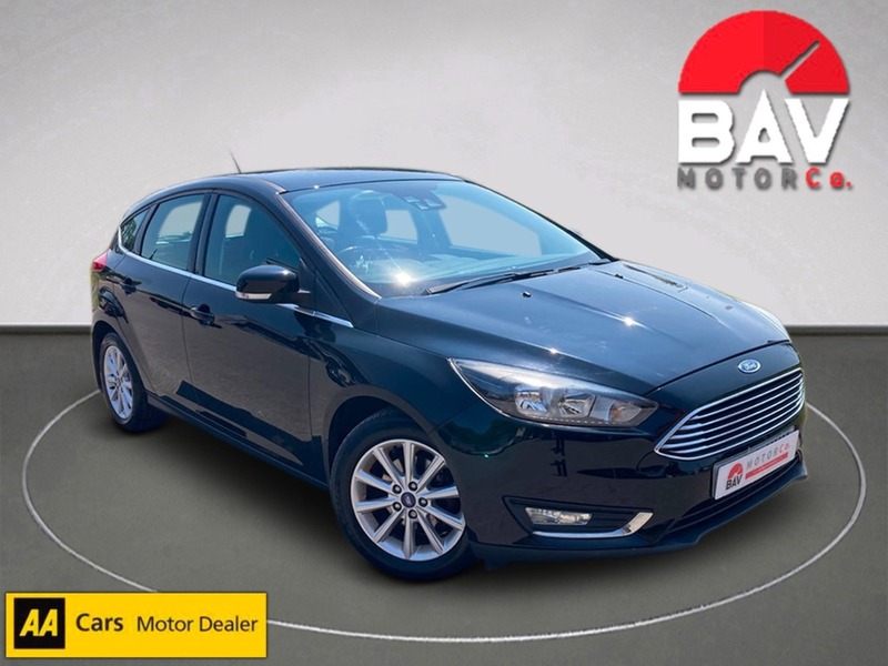 Ford 1.0T EcoBoost Titanium Hatchback 5dr Petrol Manual Euro 6 (s/s) (125 ps)
