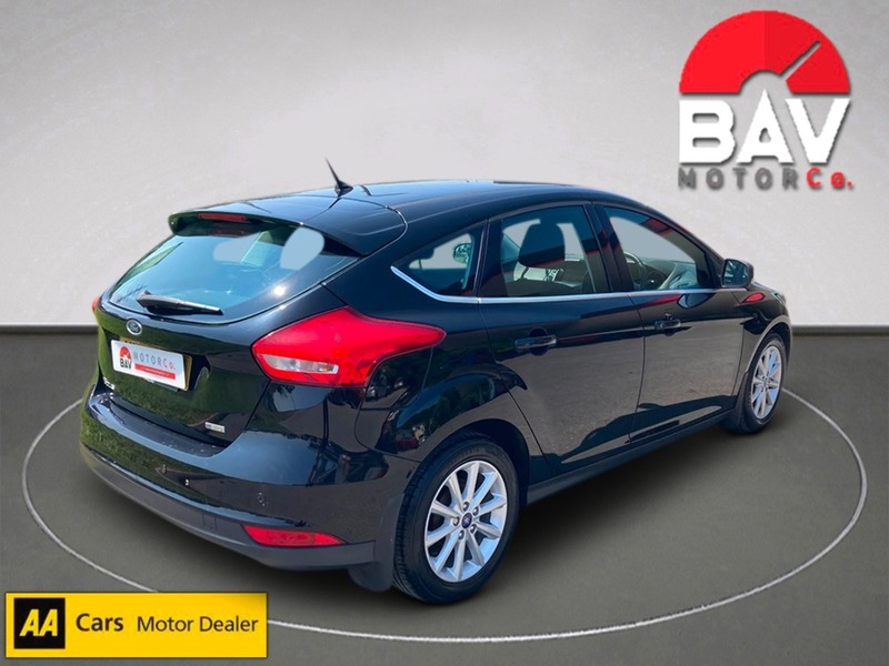 Ford 1.0T EcoBoost Titanium Hatchback 5dr Petrol Manual Euro 6 (s/s) (125 ps)