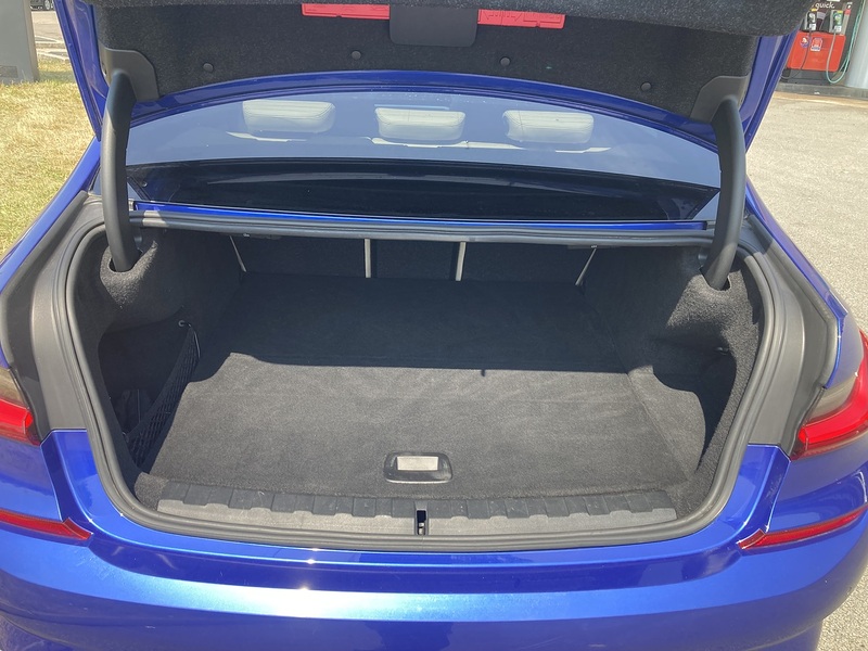 BMW 2.0 330e 12kWh M Sport Saloon 4dr Petrol Plug-in Hybrid Auto Euro 6 (s/s) (292 ps)