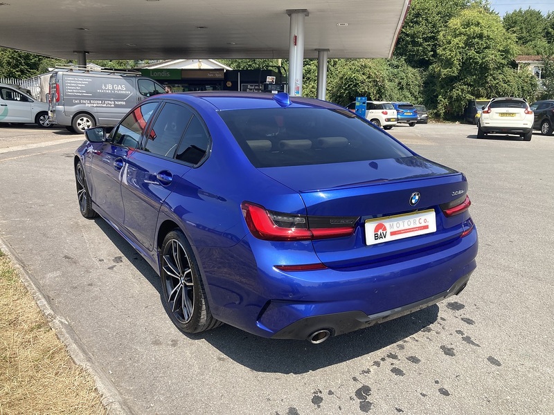 BMW 2.0 330e 12kWh M Sport Saloon 4dr Petrol Plug-in Hybrid Auto Euro 6 (s/s) (292 ps)