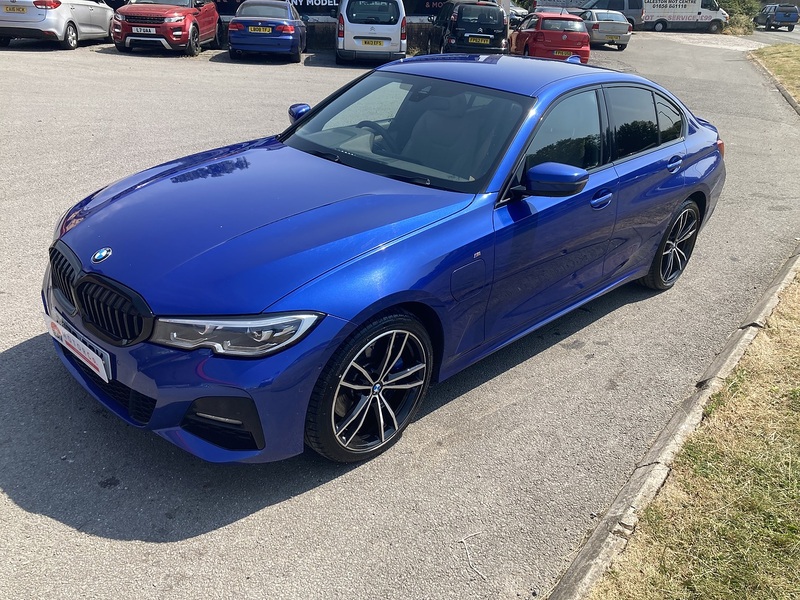 BMW 2.0 330e 12kWh M Sport Saloon 4dr Petrol Plug-in Hybrid Auto Euro 6 (s/s) (292 ps)