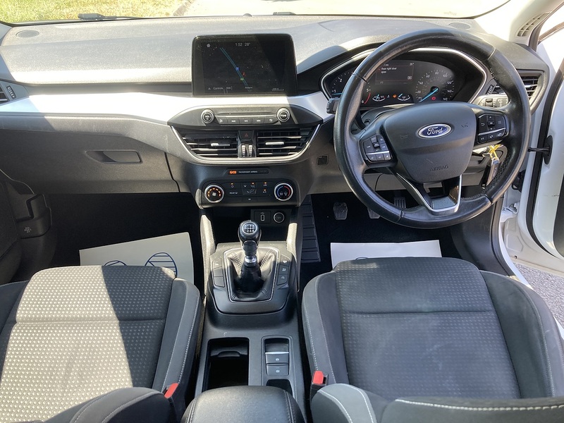 Ford 1.5 EcoBlue Zetec Hatchback 5dr Diesel Manual Euro 6 (s/s) (120 ps)