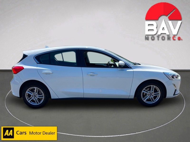 Ford 1.5 EcoBlue Zetec Hatchback 5dr Diesel Manual Euro 6 (s/s) (120 ps)