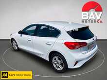 Ford 1.5 EcoBlue Zetec Hatchback 5dr Diesel Manual Euro 6 (s/s) (120 ps)