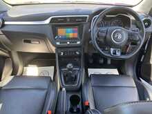 MG 1.5 VTi-TECH Exclusive SUV 5dr Petrol Manual Euro 6 (s/s) (106 ps)