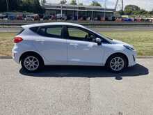 Ford 1.0T EcoBoost Zetec Hatchback 5dr Petrol Manual Euro 6 (s/s) (100 ps)