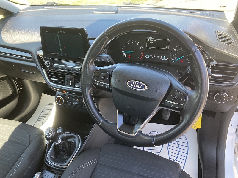 Ford 1.0T EcoBoost Zetec Hatchback 5dr Petrol Manual Euro 6 (s/s) (100 ps)