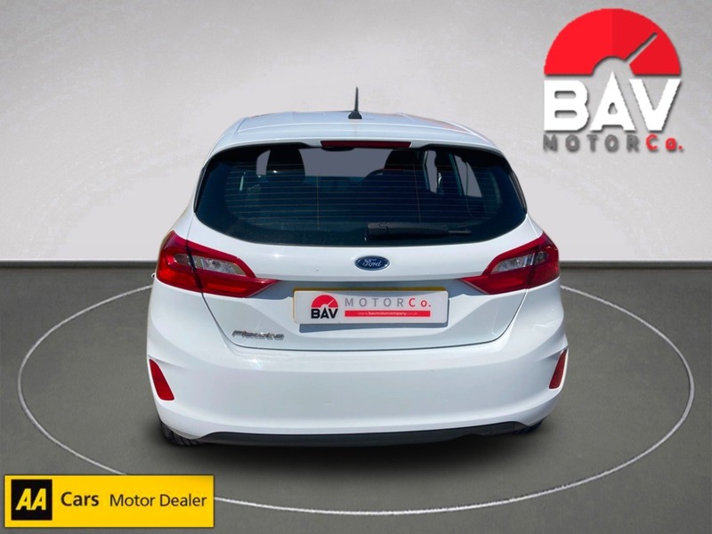 Ford 1.0T EcoBoost Zetec Hatchback 5dr Petrol Manual Euro 6 (s/s) (100 ps)