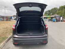 Nissan 1.5 dCi N-Connecta SUV 5dr Diesel Manual 2WD Euro 6 (s/s) (110 ps)