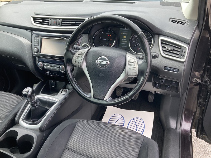 Nissan 1.5 dCi N-Connecta SUV 5dr Diesel Manual 2WD Euro 6 (s/s) (110 ps)