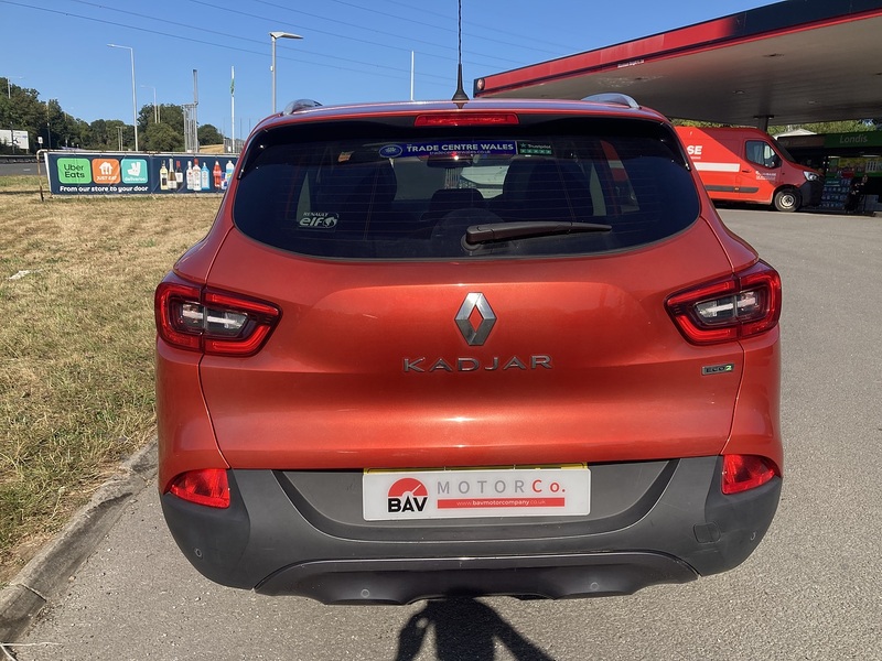 Renault 1.5 dCi Signature Nav SUV 5dr Diesel EDC Euro 6 (s/s) (110 ps)