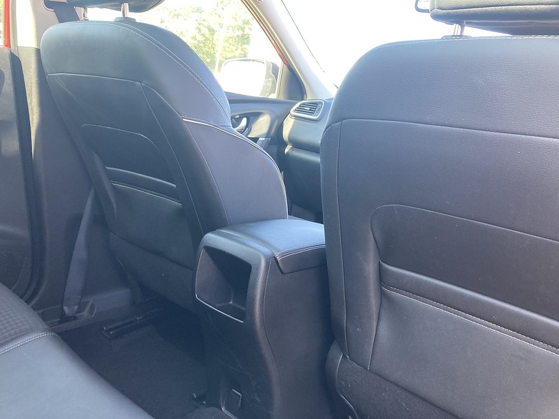 Renault 1.5 dCi Signature Nav SUV 5dr Diesel EDC Euro 6 (s/s) (110 ps)