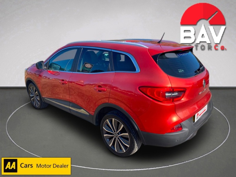 Renault 1.5 dCi Signature Nav SUV 5dr Diesel EDC Euro 6 (s/s) (110 ps)