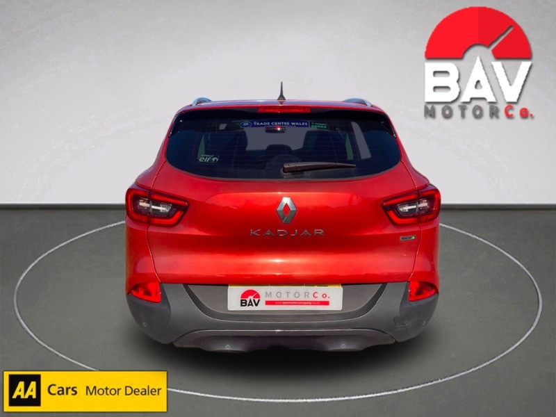Renault 1.5 dCi Signature Nav SUV 5dr Diesel EDC Euro 6 (s/s) (110 ps)