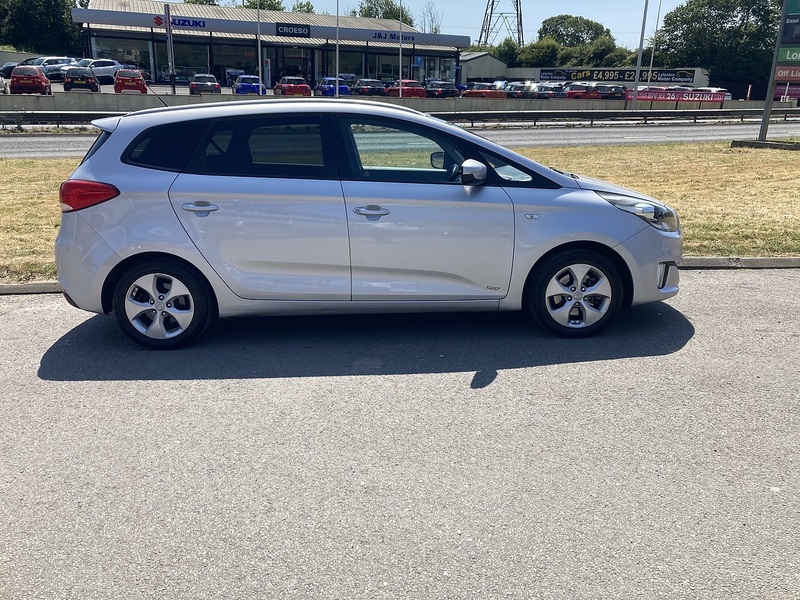 Kia 1.6 GDi SR7 MPV 5dr Petrol Manual Euro 6 (s/s) (133 bhp)