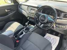Kia 1.6 GDi SR7 MPV 5dr Petrol Manual Euro 6 (s/s) (133 bhp)