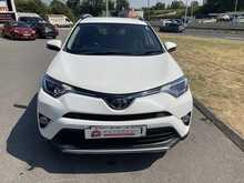 Toyota 2.0 D-4D Business Edition SUV 5dr Diesel Manual Euro 6 (s/s) (Safety Sense, Nav) (143 ps)