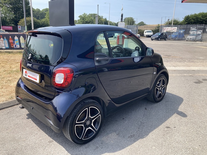 Smart 0.9T Edition Blue Coupe 2dr Petrol Twinamic Euro 6 (s/s) (90 ps)