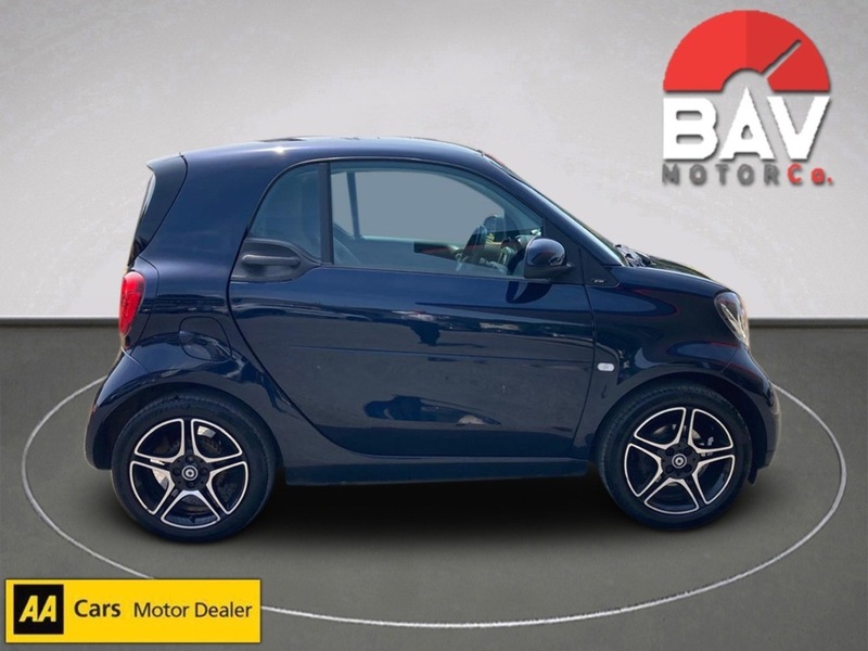 Smart 0.9T Edition Blue Coupe 2dr Petrol Twinamic Euro 6 (s/s) (90 ps)