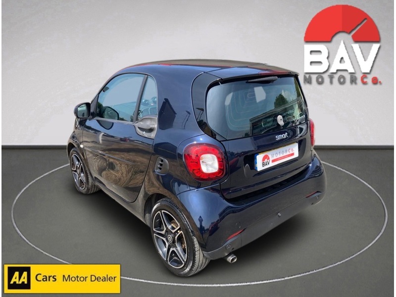 Smart 0.9T Edition Blue Coupe 2dr Petrol Twinamic Euro 6 (s/s) (90 ps)