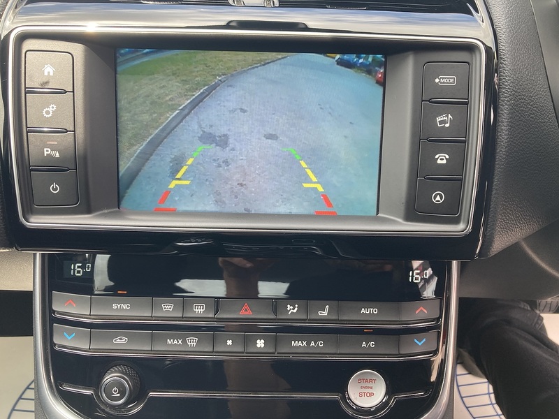 Jaguar 2.0d Prestige Saloon 4dr Diesel Manual Euro 6 (s/s) (163 ps)