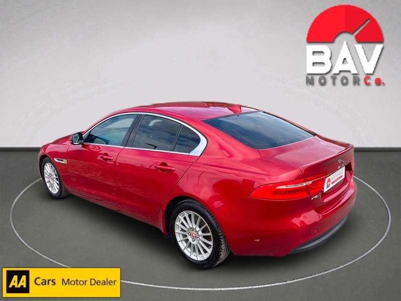 Jaguar 2.0d Prestige Saloon 4dr Diesel Manual Euro 6 (s/s) (163 ps)