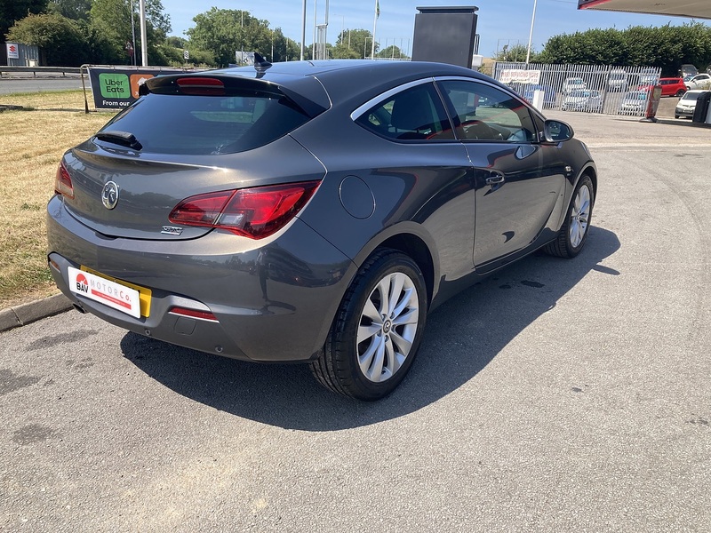 Vauxhall 2.0 CDTi SRi Coupe 3dr Diesel Auto Euro 5 (165 ps)
