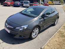 Vauxhall 2.0 CDTi SRi Coupe 3dr Diesel Auto Euro 5 (165 ps)