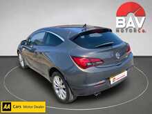 Vauxhall 2.0 CDTi SRi Coupe 3dr Diesel Auto Euro 5 (165 ps)