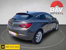 Vauxhall 2.0 CDTi SRi Coupe 3dr Diesel Auto Euro 5 (165 ps)