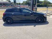 Mercedes-Benz 2.1 A220d Motorsport Edition (Premium) Hatchback 5dr Diesel 7G-DCT Euro 6 (s/s) (177 ps)