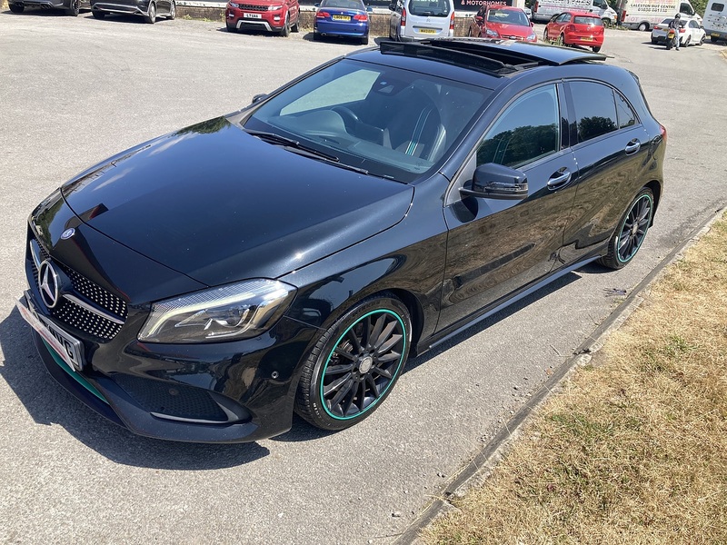 Mercedes-Benz 2.1 A220d Motorsport Edition (Premium) Hatchback 5dr Diesel 7G-DCT Euro 6 (s/s) (177 ps)