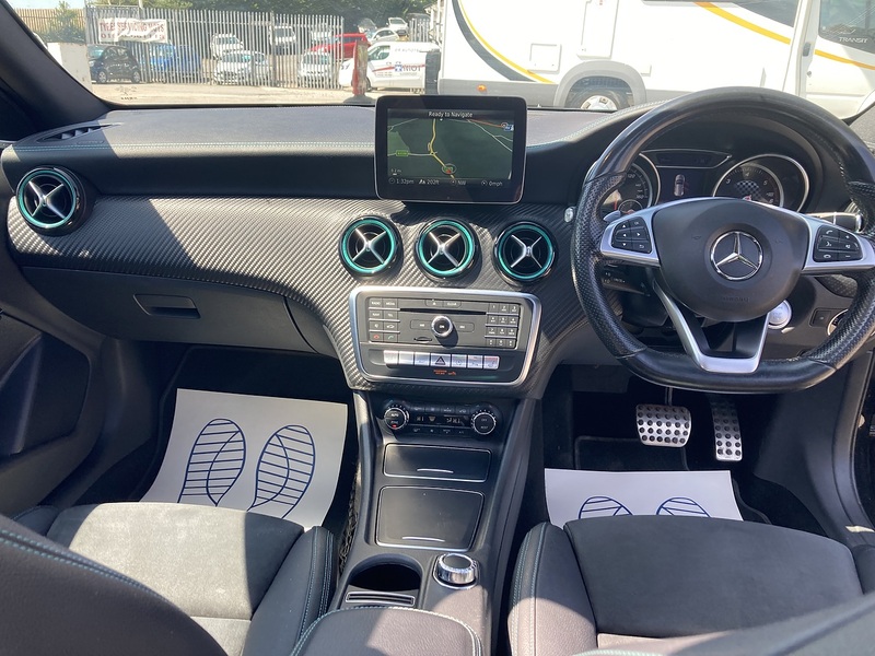 Mercedes-Benz 2.1 A220d Motorsport Edition (Premium) Hatchback 5dr Diesel 7G-DCT Euro 6 (s/s) (177 ps)