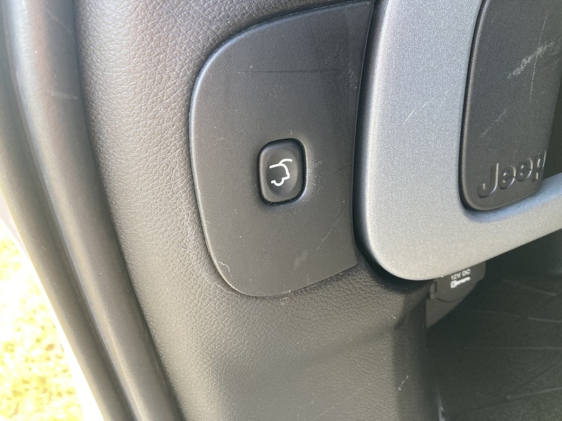 Jeep 2.2 MultiJetII Limited SUV 5dr Diesel Auto 4WD Euro 6 (s/s) (200 ps)