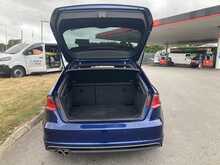 Audi 2.0 TDI S line Sportback 5dr Diesel S Tronic Euro 6 (s/s) (Nav) (150 ps)
