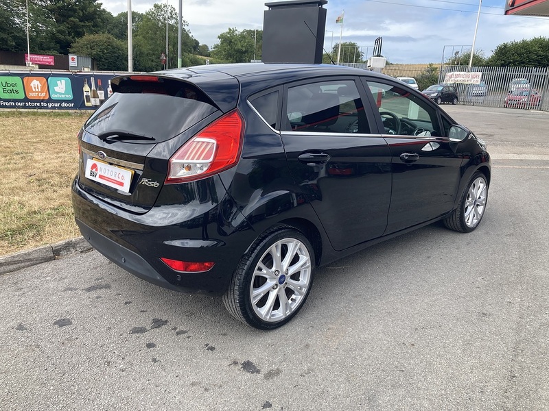Ford 1.0T EcoBoost Titanium X Hatchback 5dr Petrol Manual Euro 6 (s/s) (125 ps)