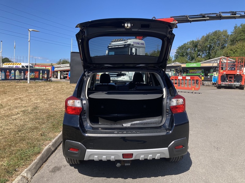 Subaru 2.0i Black SUV 5dr Petrol Lineartronic 4WD Euro 5 (s/s) (150 ps)